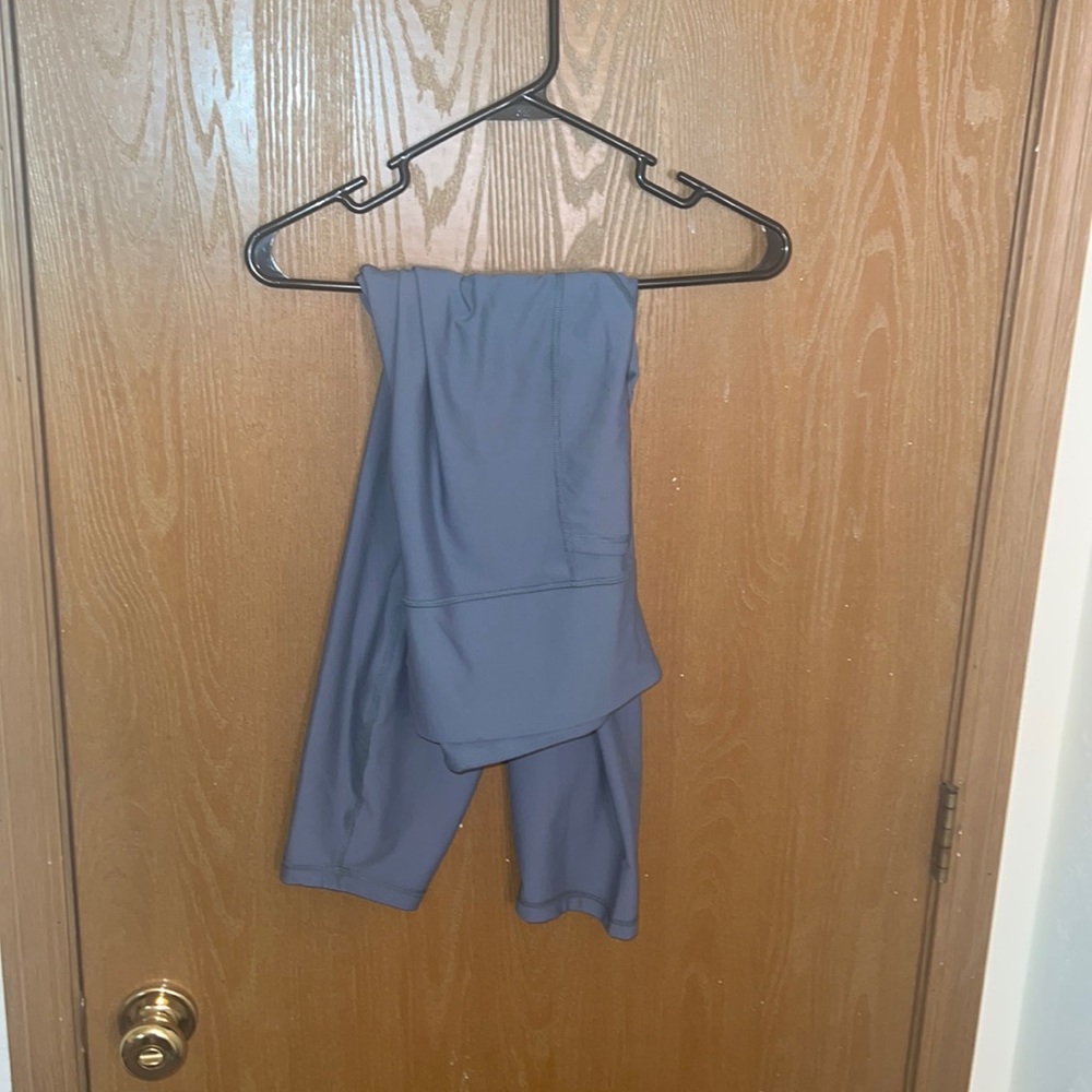 Blue Athletic Leggings NEVER BEEN WORN